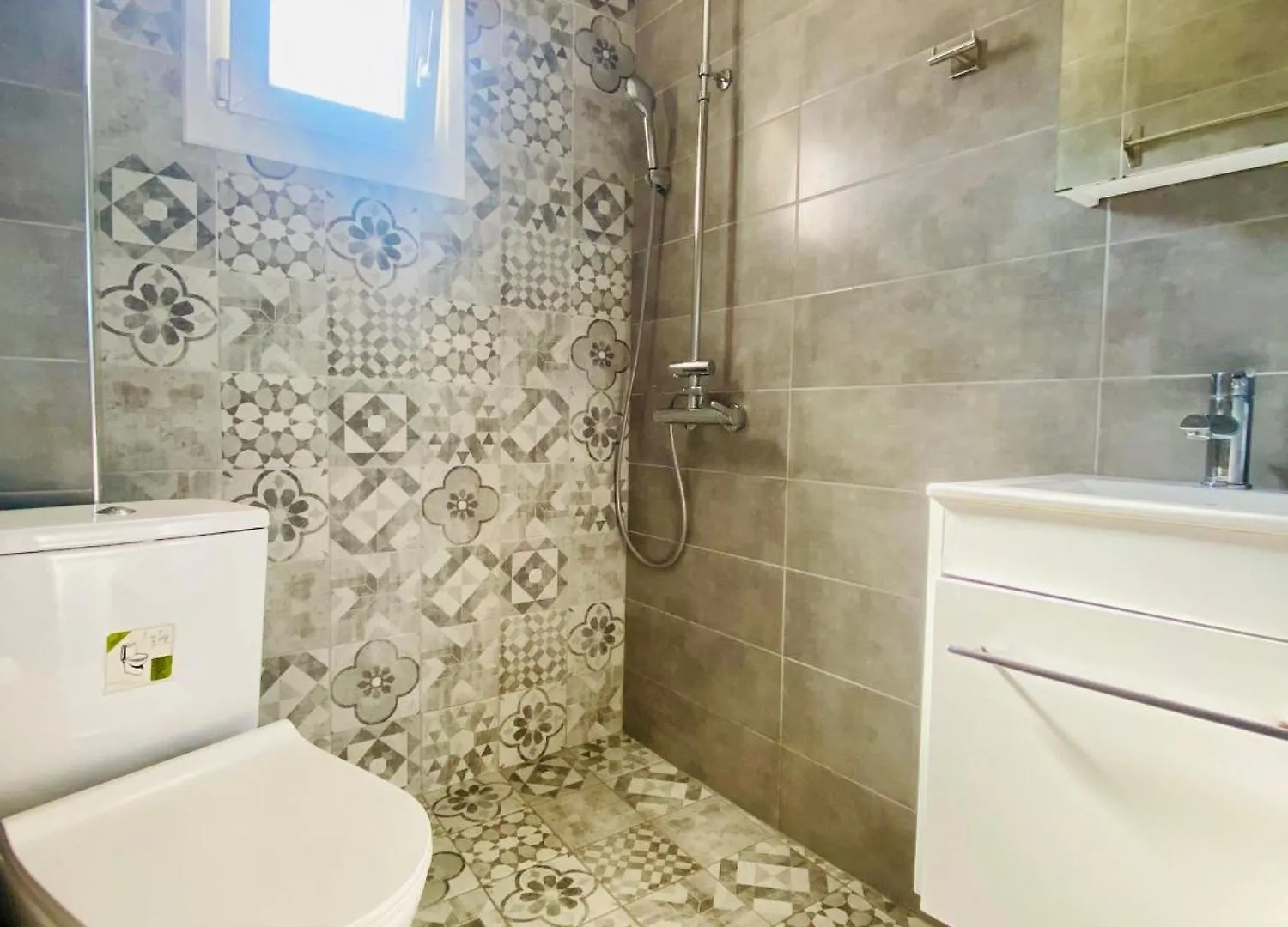 Apartment Elegant Studio In The Center Of City. Thessaloniki